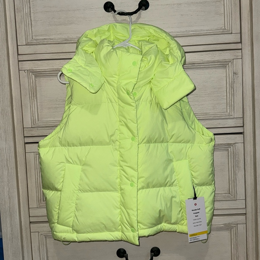 Lululemon wunder puff cropped vest size 6